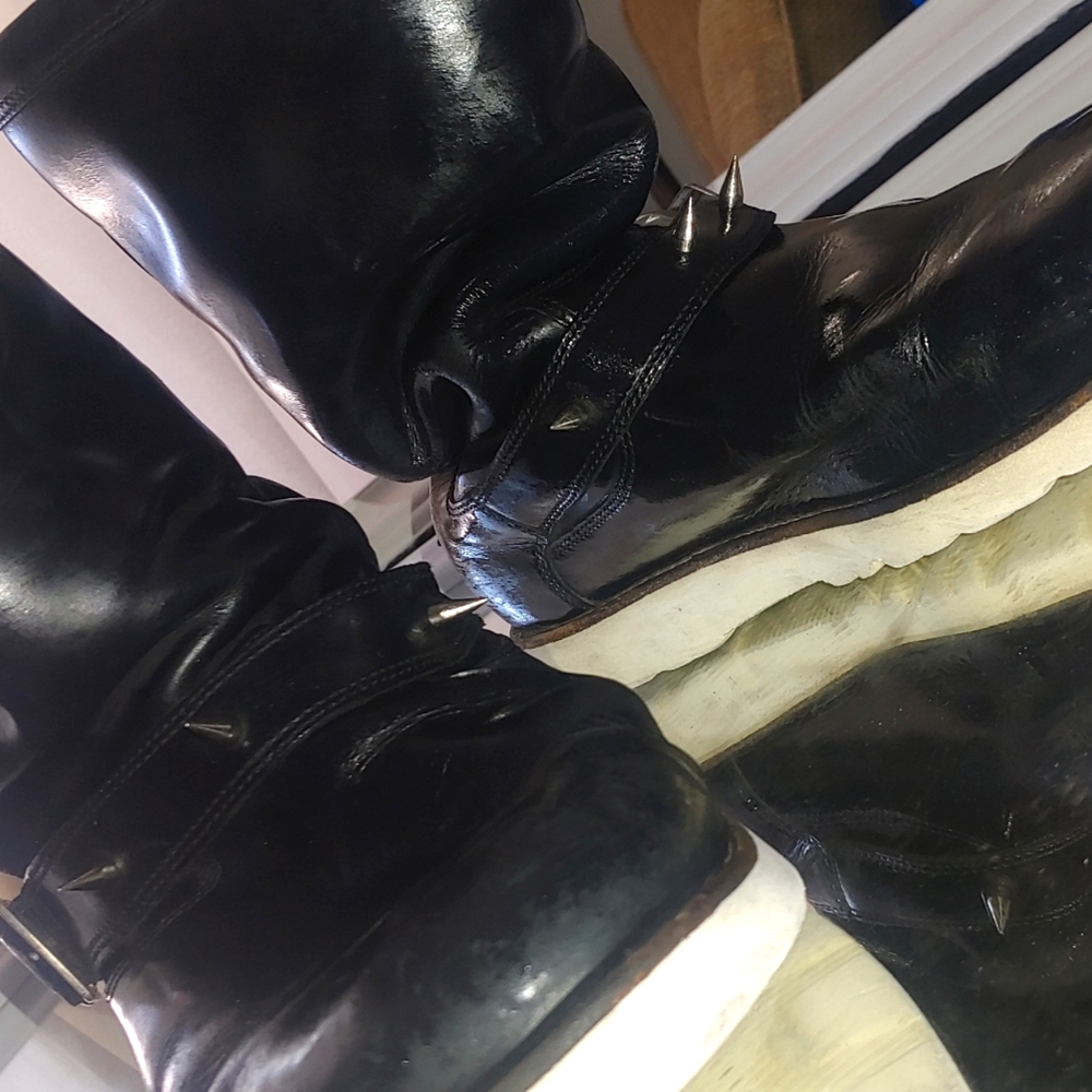 UGG Australia Stoneman Boots